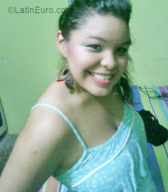 Date this good-looking Panama girl Tany from Panama City PA58