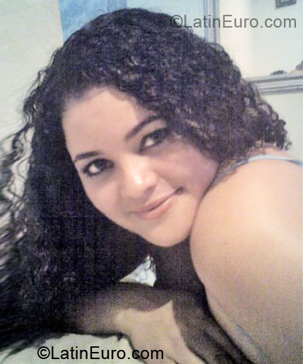 Date this exotic Dominican Republic girl Massiel from Santo Domingo DO6229