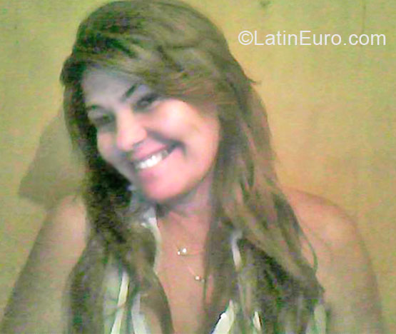 Date this passionate Brazil girl Rosa40 from Rio De Janeiro BR4448