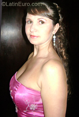 Date this happy Brazil girl Marcia from Curitiba BR4478