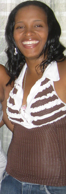 Date this sultry Colombia girl Edna from Cali CO6209