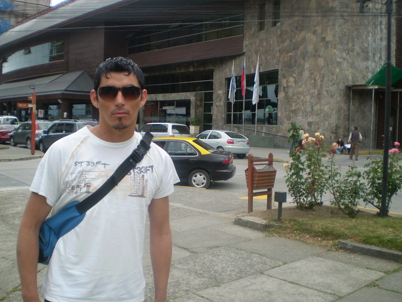 Date this good-looking Chile man Charly from Temuco CL31