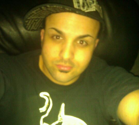 Date this georgeous United States man BeerBudgetRockS from Hollywood BR4556