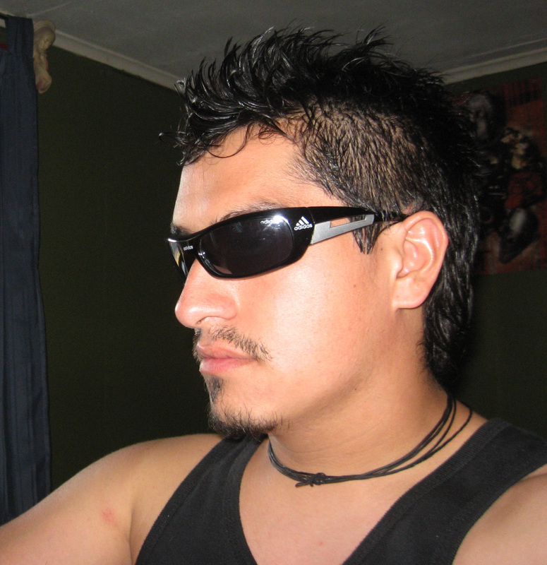 Date this hard body Chile man Andres from Santiago CL32