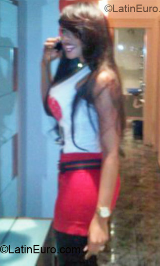 Date this funny Dominican Republic girl Victoria from Santo Domingo DO6473