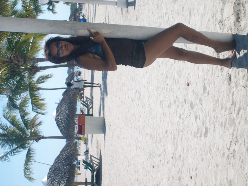 Date this cute Dominican Republic girl Araceli from Santo Domingo Este DO6513
