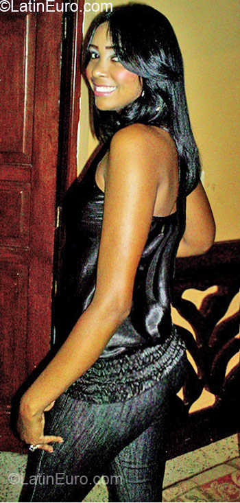 Date this passionate Dominican Republic girl Yara from Santiago DO6547