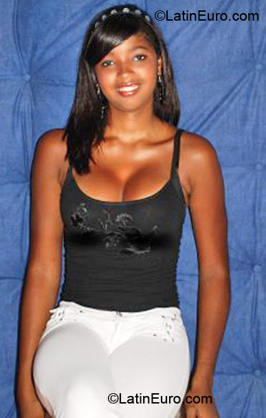 Date this delightful Dominican Republic girl Jenniffer ramos from La Vega DO6585
