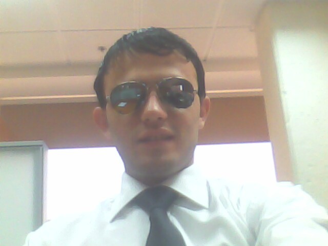 Date this foxy Jordan man Funnyprogrammer from Amman JO9