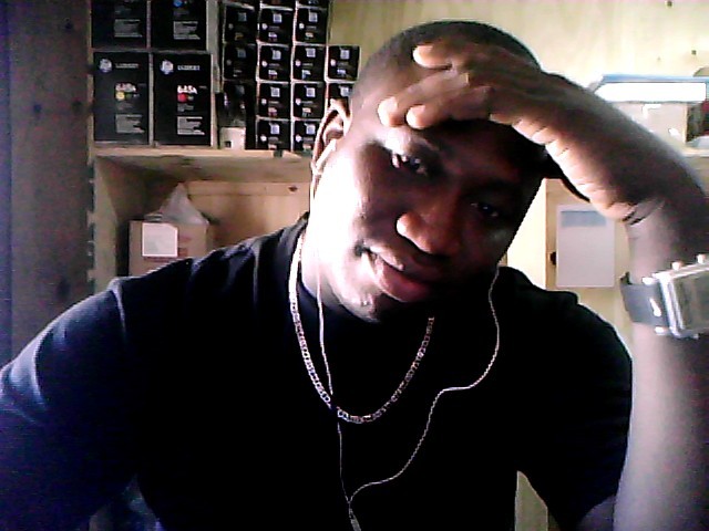 Date this hard body Sierra Leone man Dura from Freetown SL11