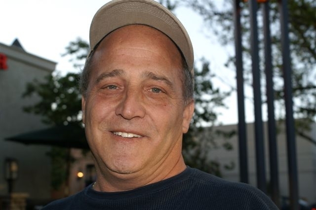 Date this cute United States man Richard from Denver US8957