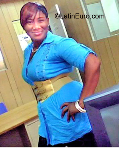 Date this athletic Jamaica girl Kern from St. Elizabeth JM187