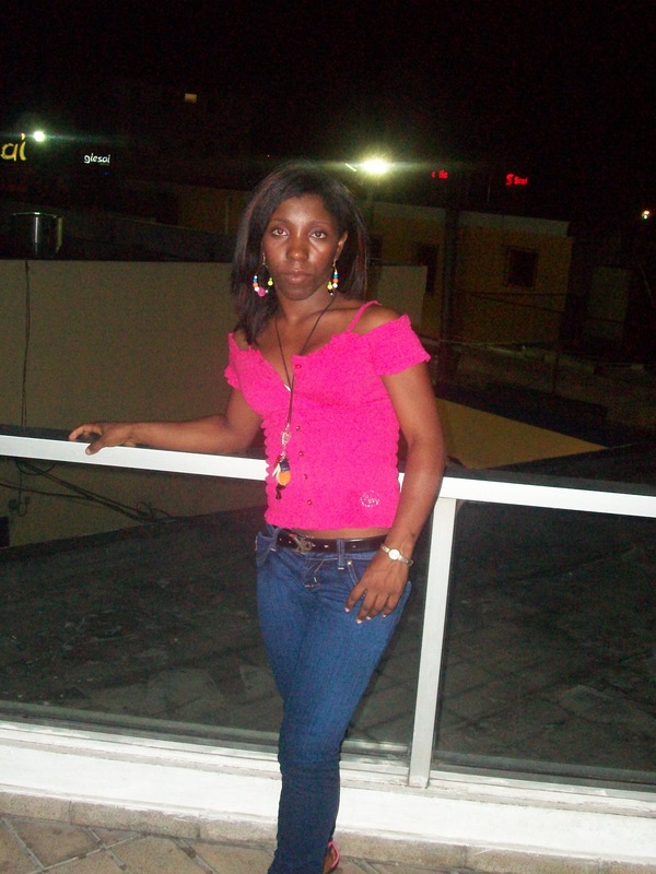 Date this voluptuous Dominican Republic girl Ana josefa from Santo Domingo DO6675