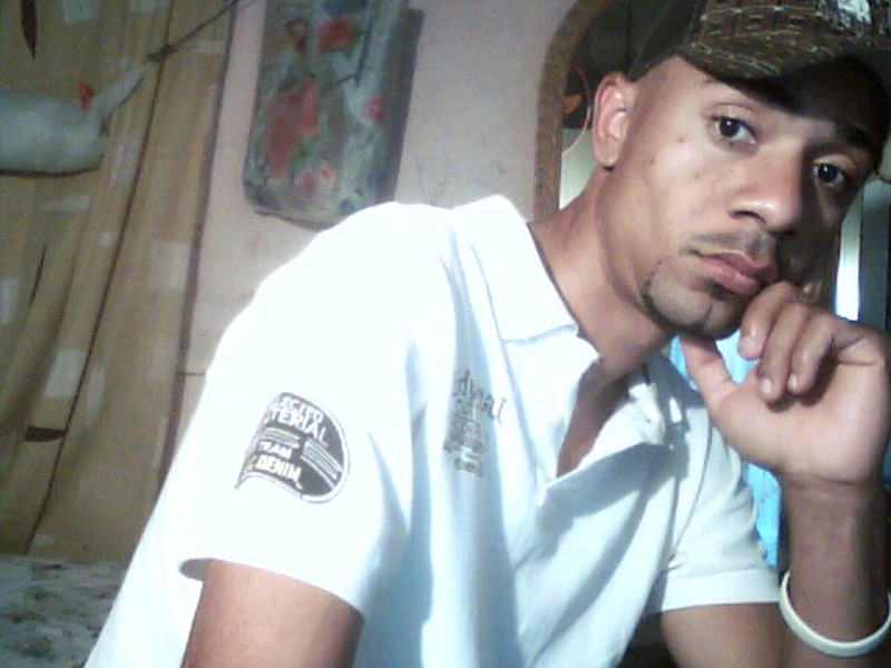 Date this foxy Dominican Republic man Luis from Santo Domingo DO6786