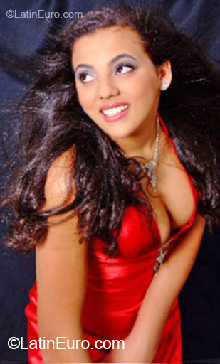 Date this gorgeous Brazil girl Mirian from Vitoria BR4756