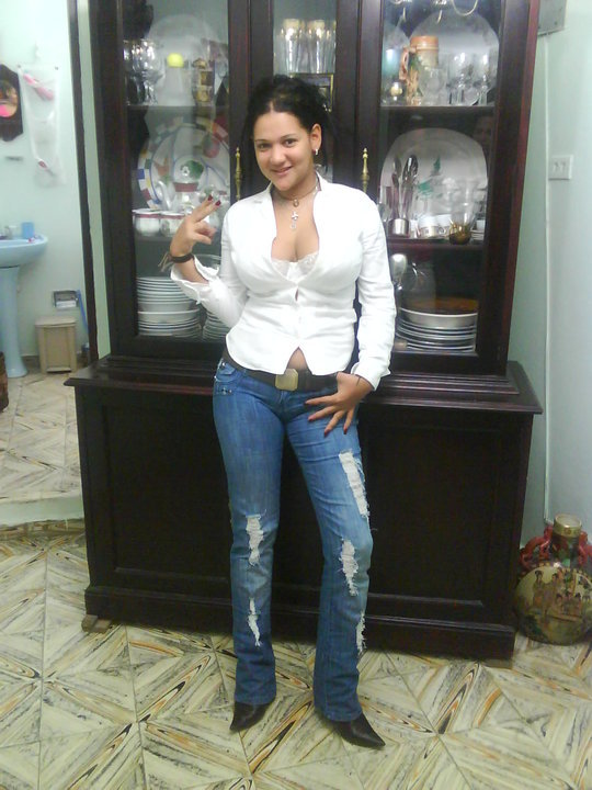 Date this sultry Dominican Republic girl Noelia from Santiago De Los Caballeros DO6859