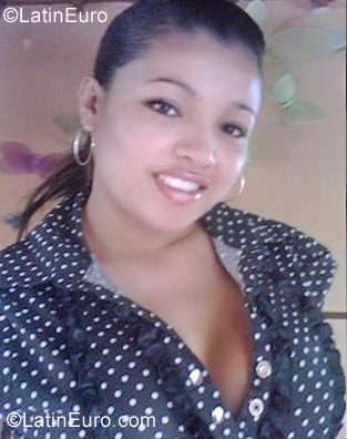 Date this pretty Colombia girl Liliana from Medellin CO6565