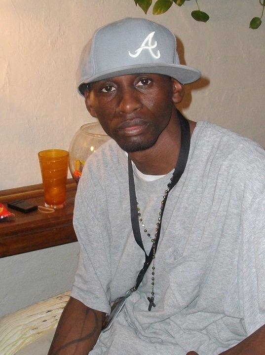 Date this charming United States man James from Atlanta US9210