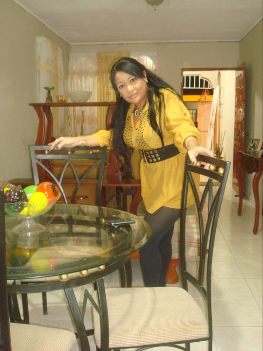 Date this passionate Dominican Republic girl Tueny gil from La Romana DO7025