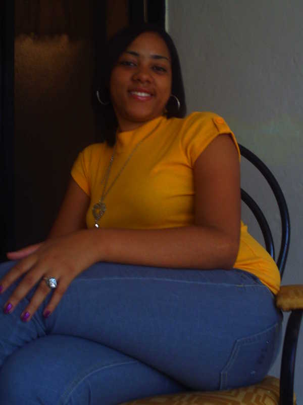 Date this delightful Dominican Republic girl Keyssi from Santiago DO7028