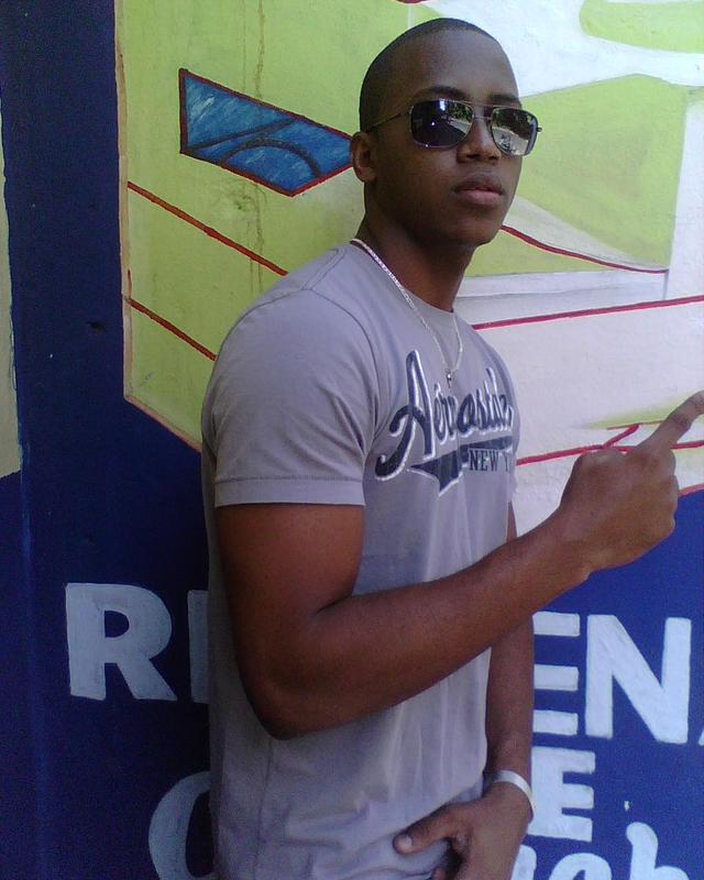 Date this lovely Dominican Republic man Alex from Santo Domingo DO7029