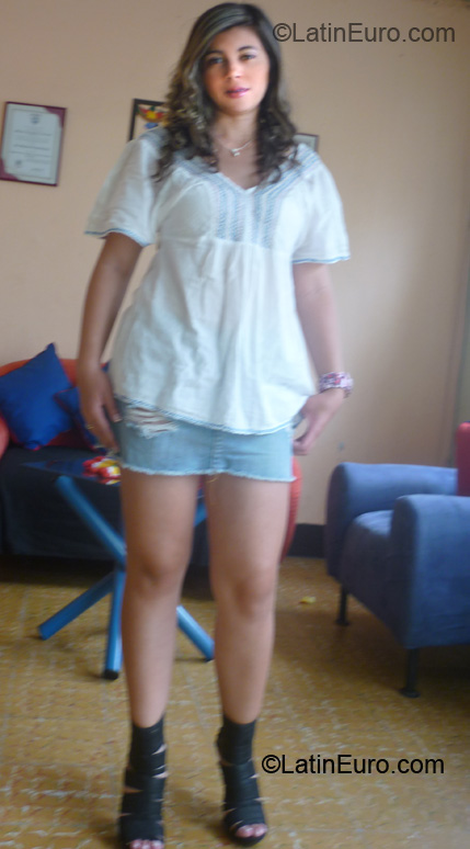 Date this fun Colombia girl Lina from Ibague CO6612