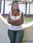 passionate Kenya girl  from Nairobi KE28