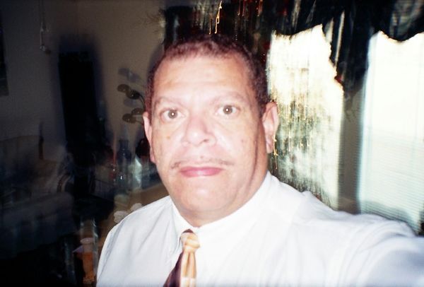 Date this lovely United States man Larry from Macon US9273