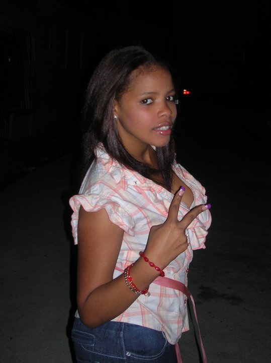 Date this passionate Dominican Republic girl YOSAIRA from Santiago DO7106