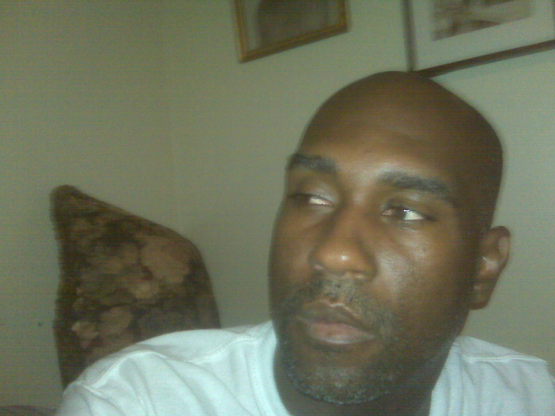 Date this tall United States man Bobby from Atlanta DO7112