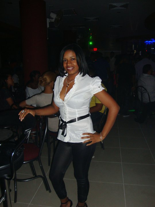 Date this cute Dominican Republic girl Franchesca from San Juan De La Maguana DO7158