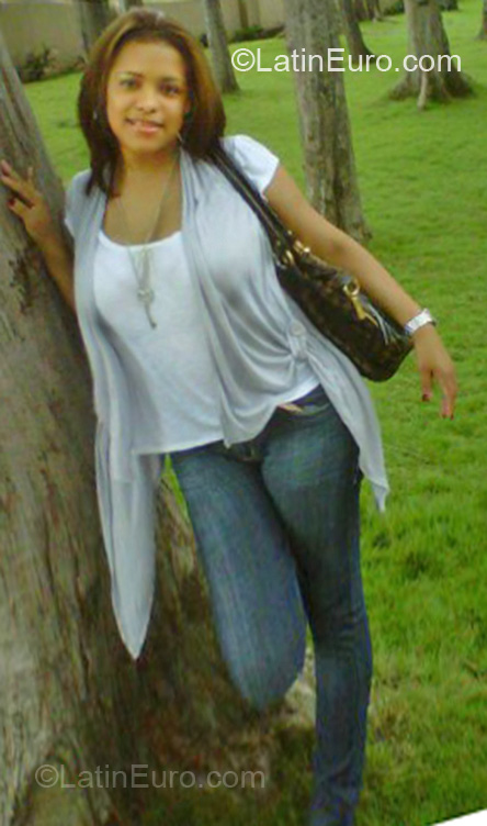 Date this lovely Dominican Republic girl Maria from Puerto Plata DO7222