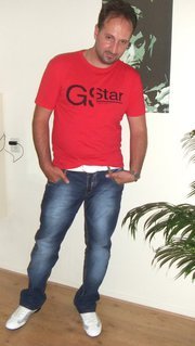 Date this hot Netherlands man DosCorazones from Spijkenisse NL159