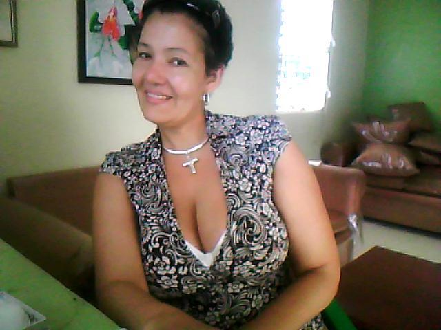 Date this attractive Dominican Republic girl Amandalove from Santo Domingo DO7336