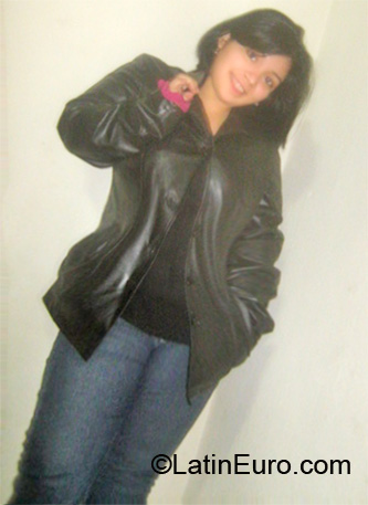 Date this sensual Peru girl Nalleli from Lima PE471