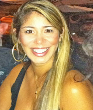 Date this voluptuous Brazil girl Elena from Brasilia BR5135