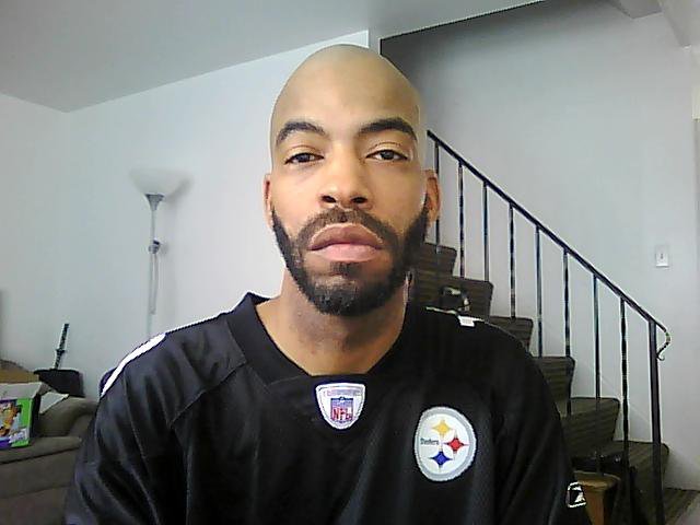 Date this lovely United States man Khayam from Columbus US9527