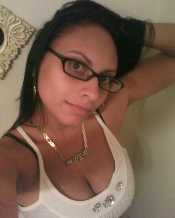 Date this cute Dominican Republic girl Jennifer from Santo Domingo DO7447