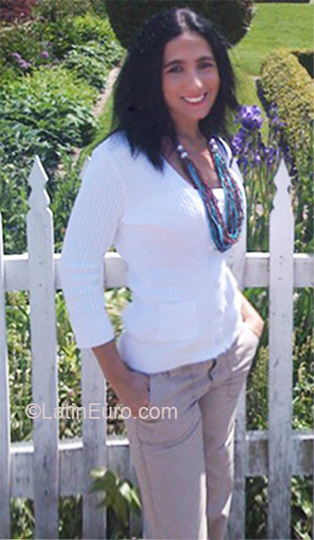 Date this stunning Brazil girl Marcia from Rio De Janeiro BR5196
