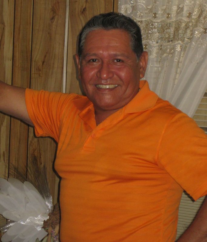 Date this foxy United States man Luis from Houston HN315