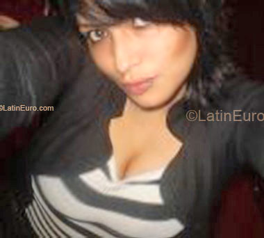 Date this foxy Brazil girl Monica from Guarulhos BR5217