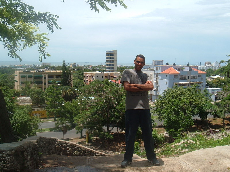 Date this young Dominican Republic man Santo from Santo Domingo DO7506