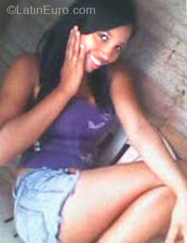 Date this sultry Brazil girl Adriana from Imperatriz BR5244