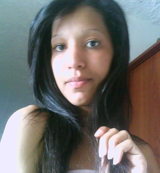 Date this young Colombia girl Liss from Bogota CO6957