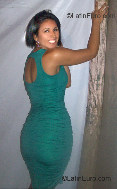 Date this good-looking Chile girl Maria from Santiago CL49