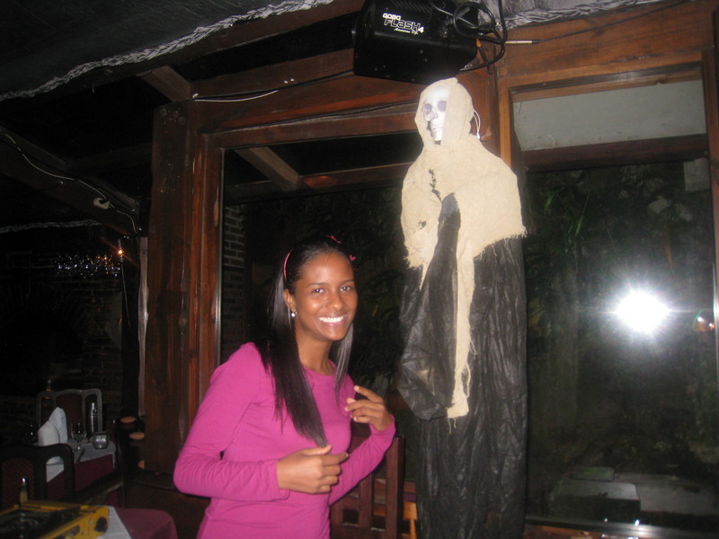 Date this sensual Costa Rica girl Brenda from Santiago CR88