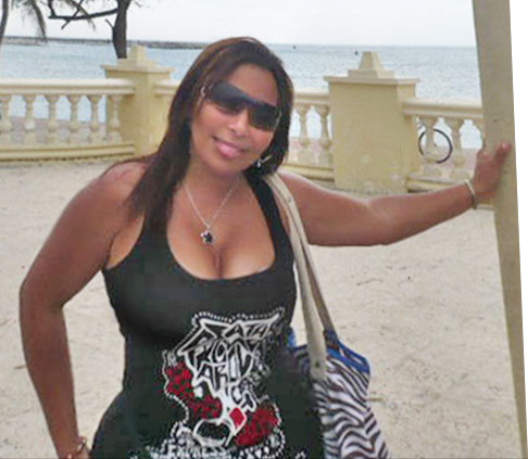 Date this funny Colombia girl Maria camila from Barranquilla CO7071