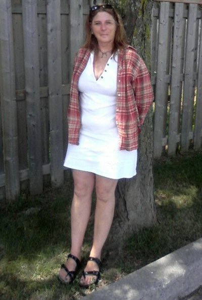 Date this gorgeous Canada girl Whitejasmine4 from Whitby CA382