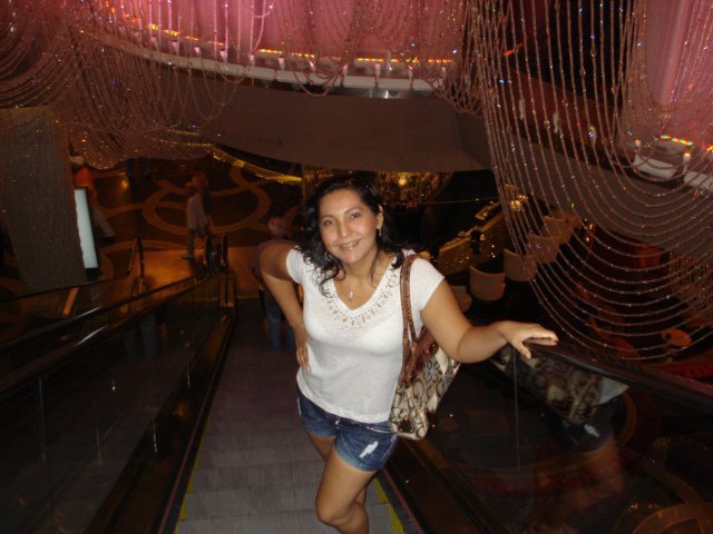 Date this voluptuous Nicaragua girl Mara del Carmen from Managua NI20
