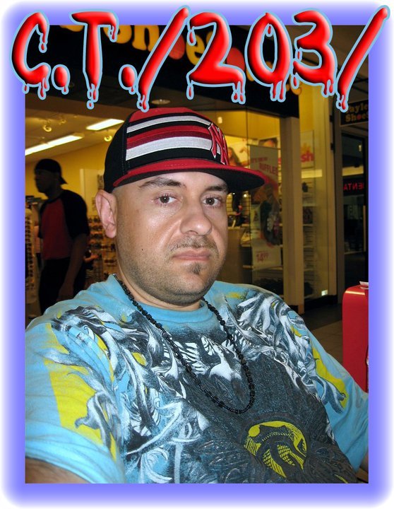 Date this gorgeous United States man Muamet from Waterbury US9851